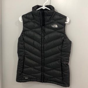 North Face Vest Small